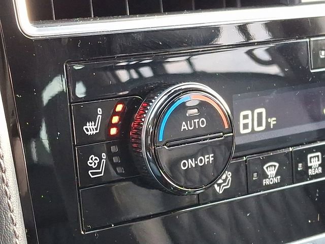 Used 2023 Nissan Armada Platinum w/ Captain's Chairs Package image 25