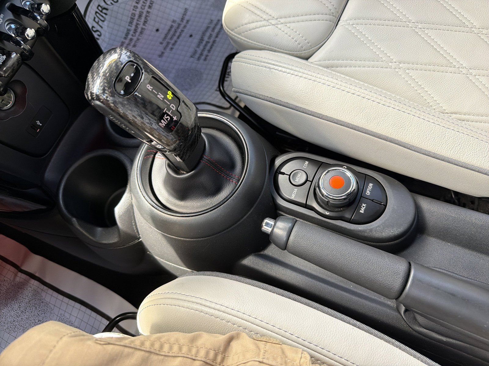 Used 2020 MINI Cooper S w/ Signature Upholstery Package FWD image 28