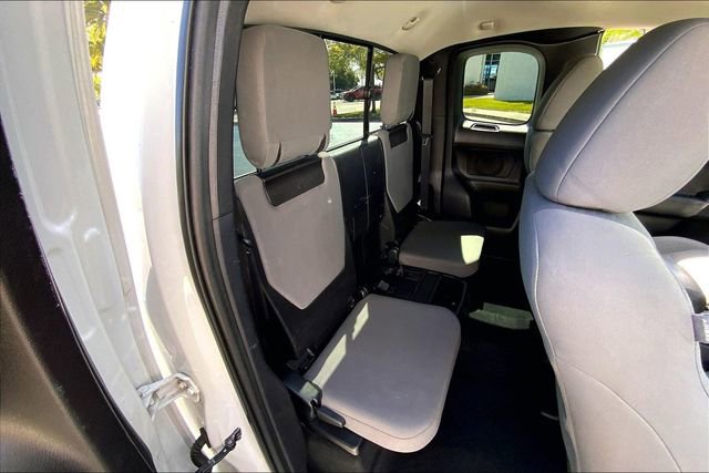 Used 2018 Toyota Tacoma SR w/ SR Convenience Package RWD image 26