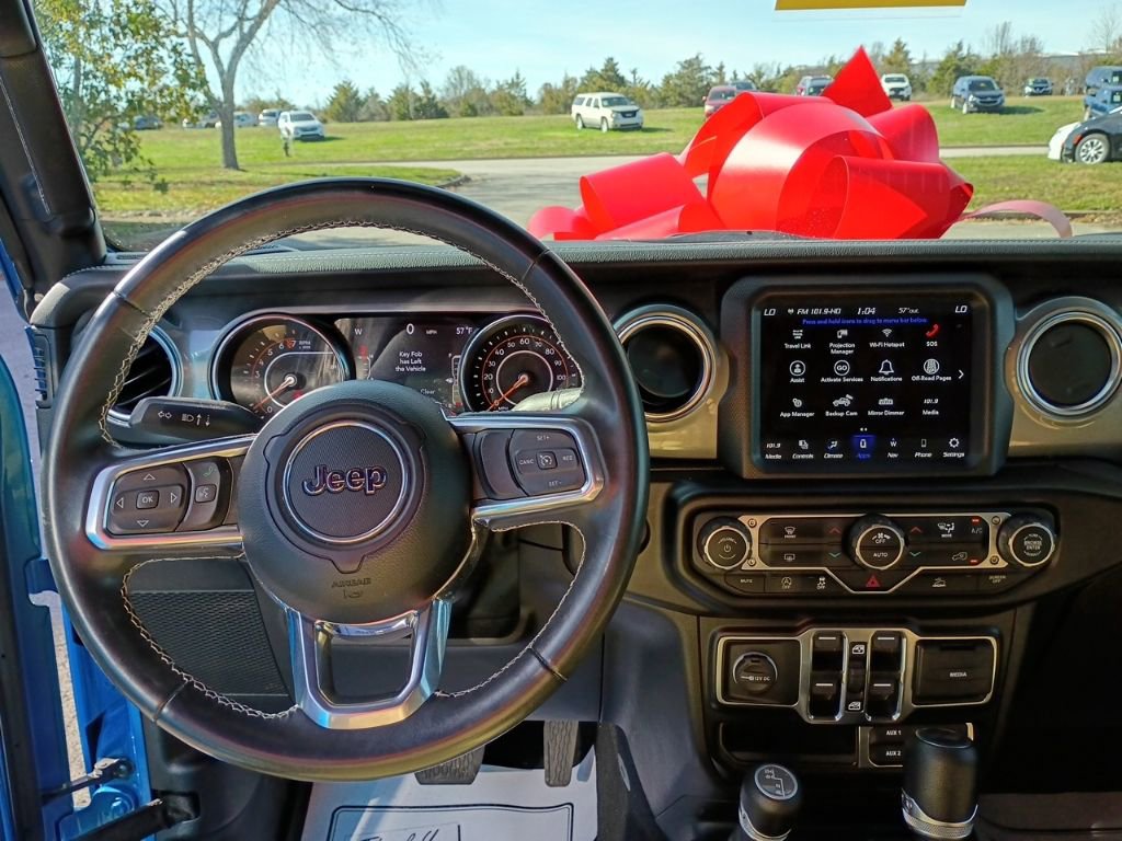 Used 2022 Jeep Wrangler Unlimited Sahara image 20