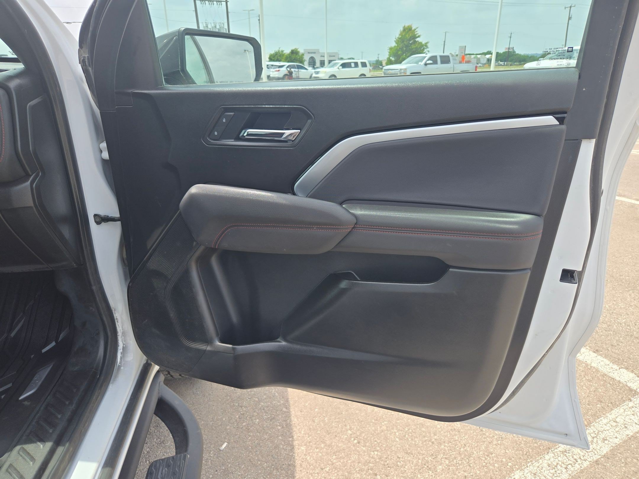 Certified 2025 Chevrolet Colorado Z71 AWD/4WD image 25