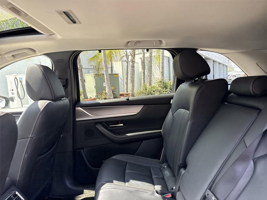 Used 2024 MAZDA CX-90 3.3 Turbo w/ Preferred Plus image 23