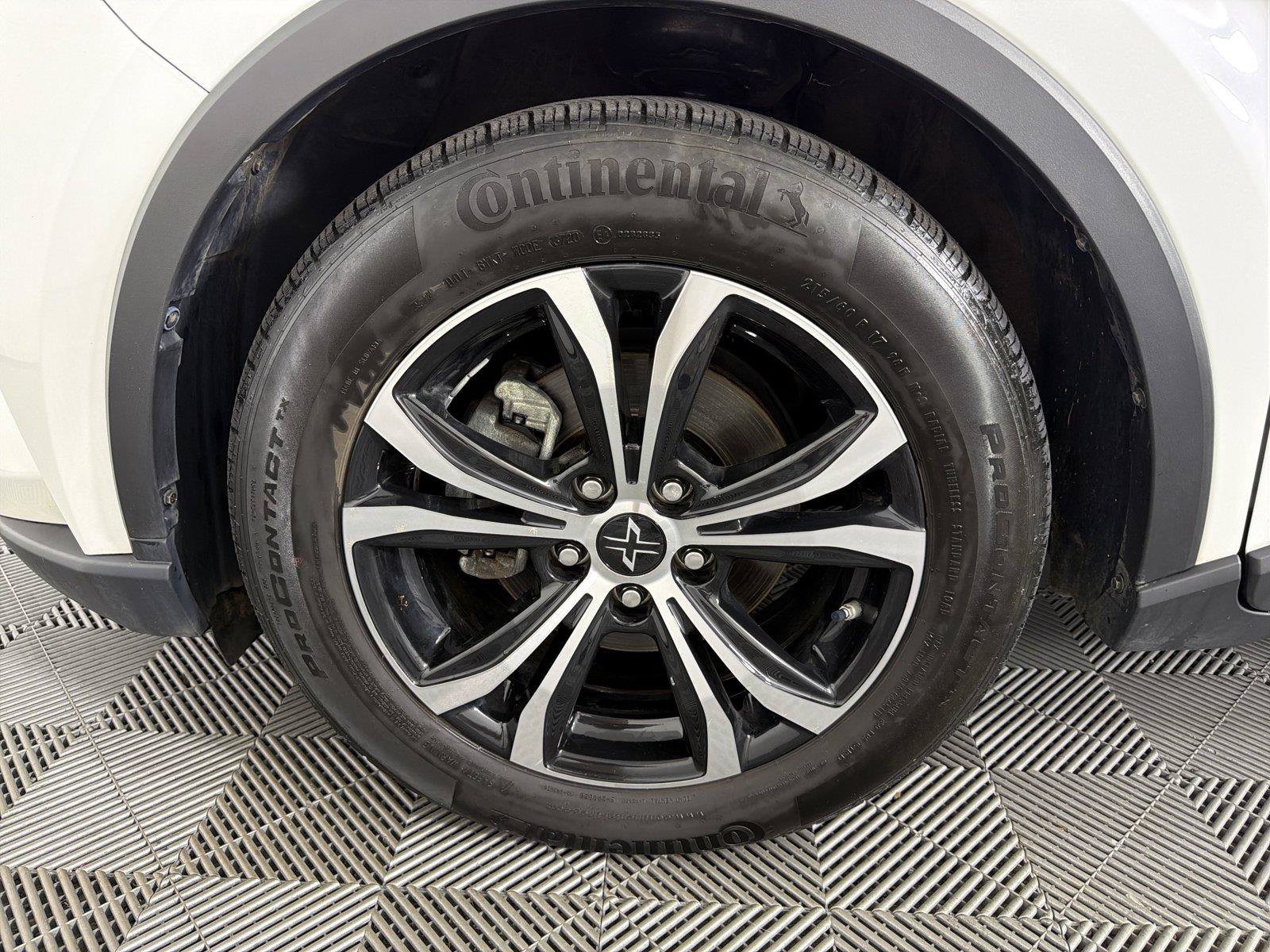 Used 2021 Toyota C-HR LE FWD image 7