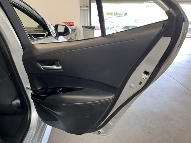 Used 2025 Toyota Corolla SE image 15