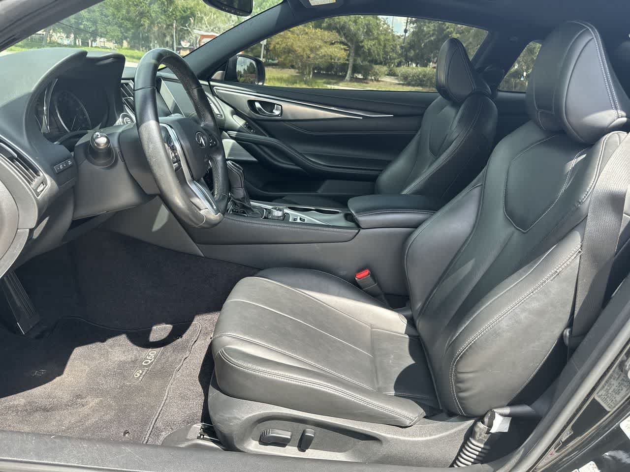 Used 2019 INFINITI Q60 3.0t Luxe RWD image 13