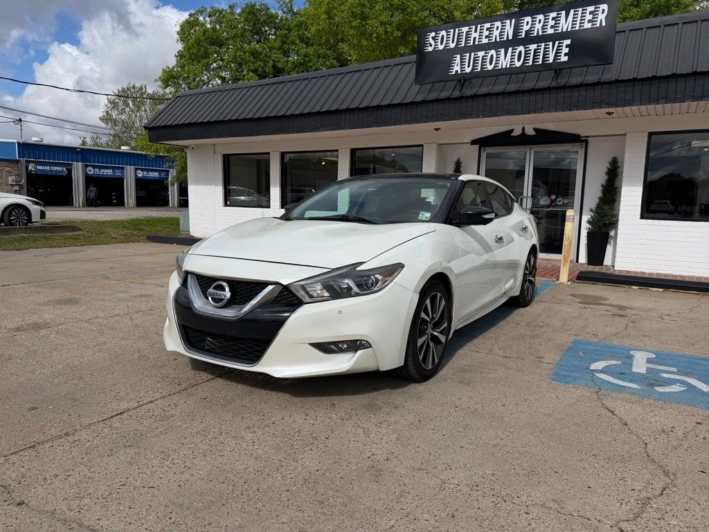 Used 2017 Nissan Maxima Platinum image 1