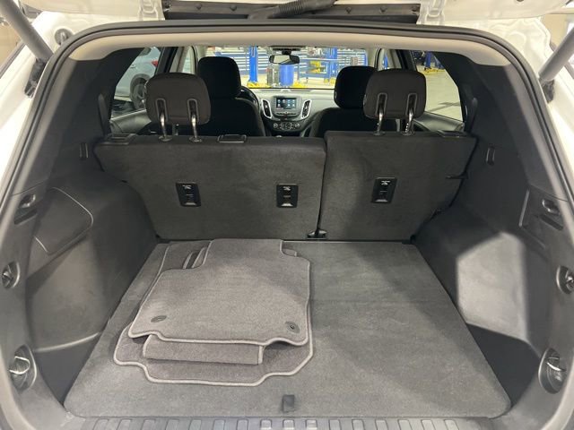 Used 2019 Chevrolet Equinox LT image 12