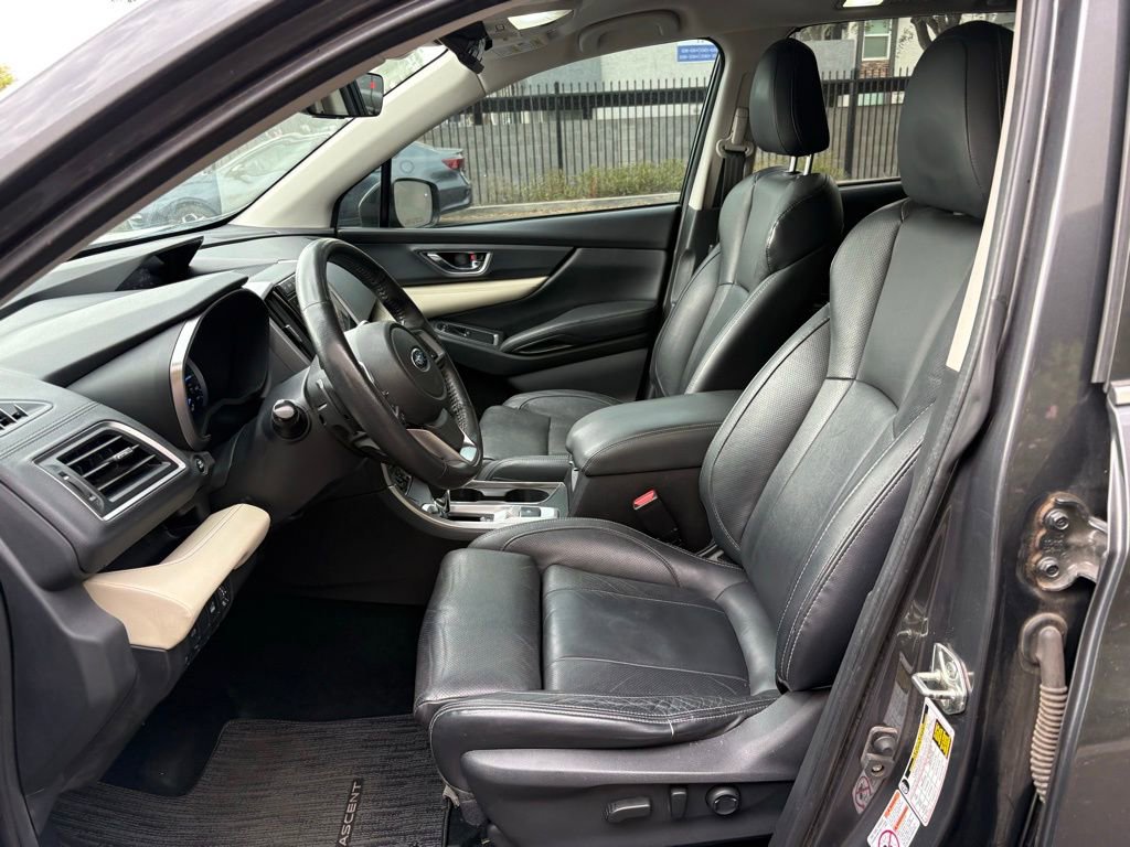 Used 2019 Subaru Ascent Limited w/ Popular Package #2A image 10