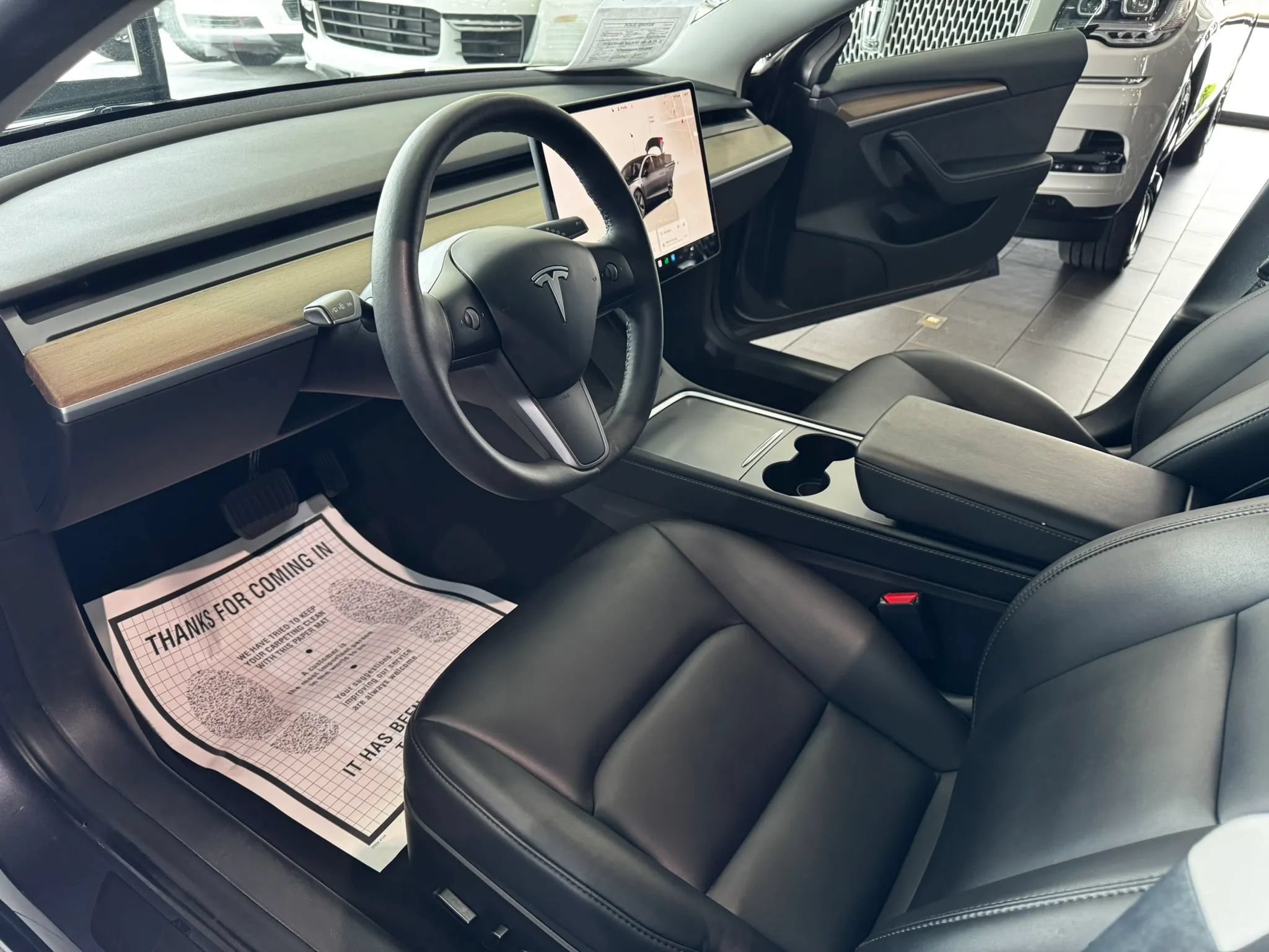 Used 2023 Tesla Model 3 Standard Range RWD image 8