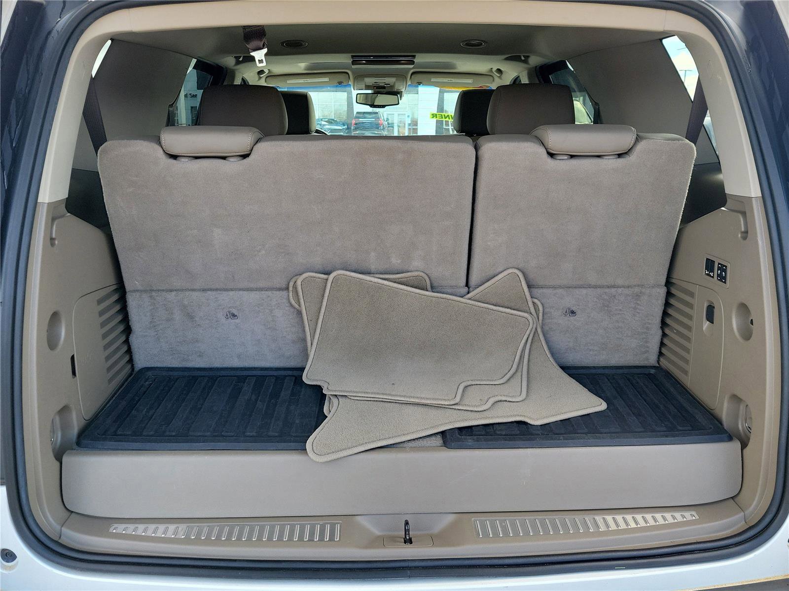 Used 2019 Chevrolet Tahoe Premier AWD/4WD image 7