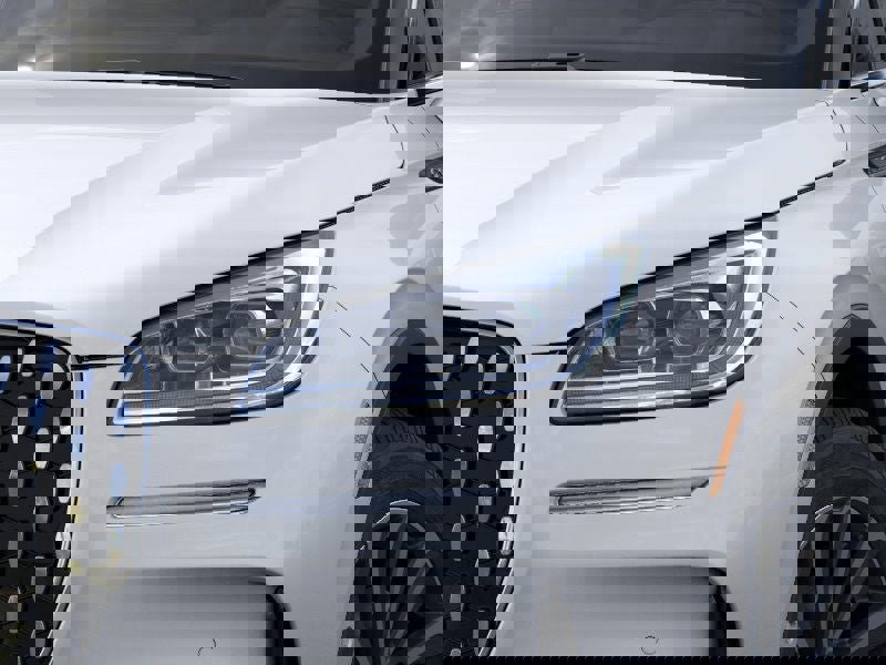 Used 2023 Lincoln Corsair Reserve w/ Equipment Group 202A image 18