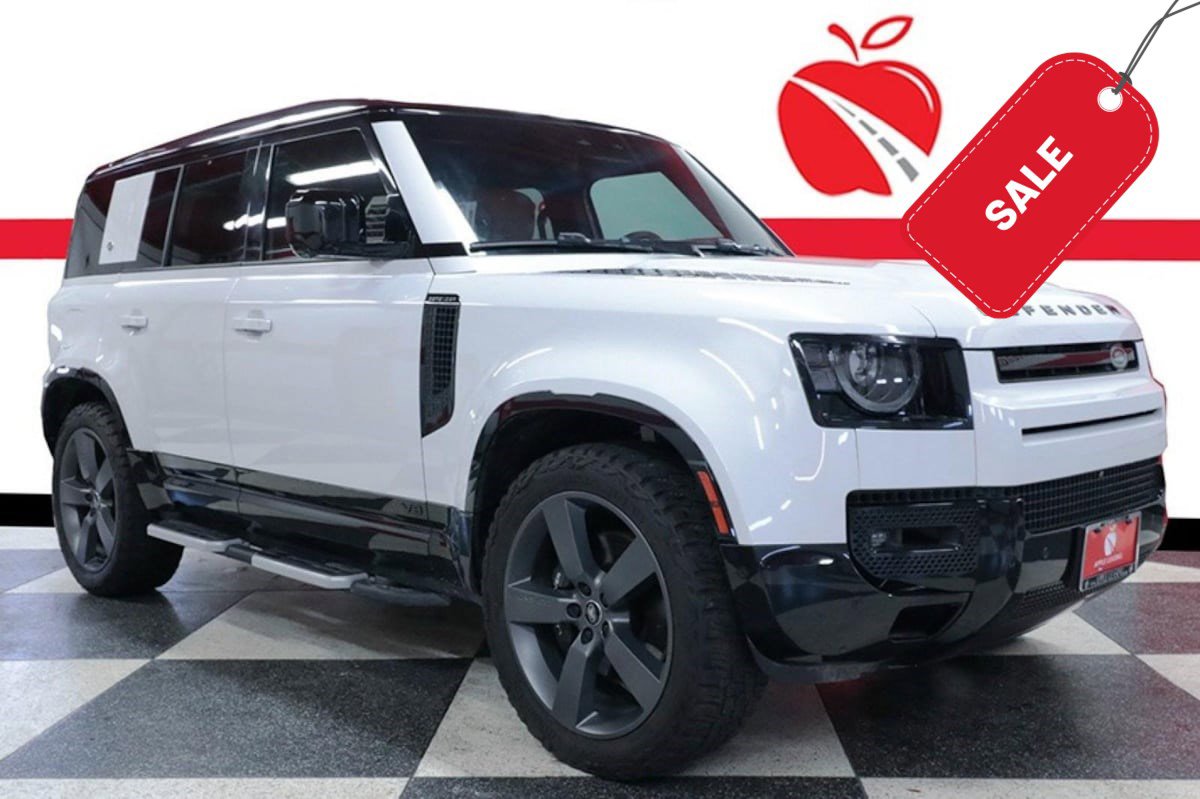 Used 2023 Land Rover Defender 110 V8 image 1