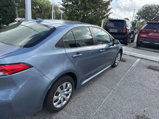 Used 2023 Toyota Corolla LE image 6