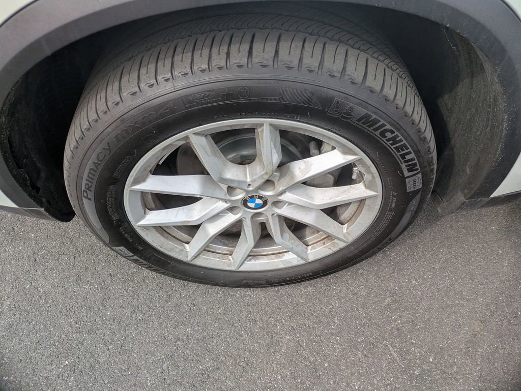 Used 2023 BMW X5 xDrive40i w/ Premium Package image 27