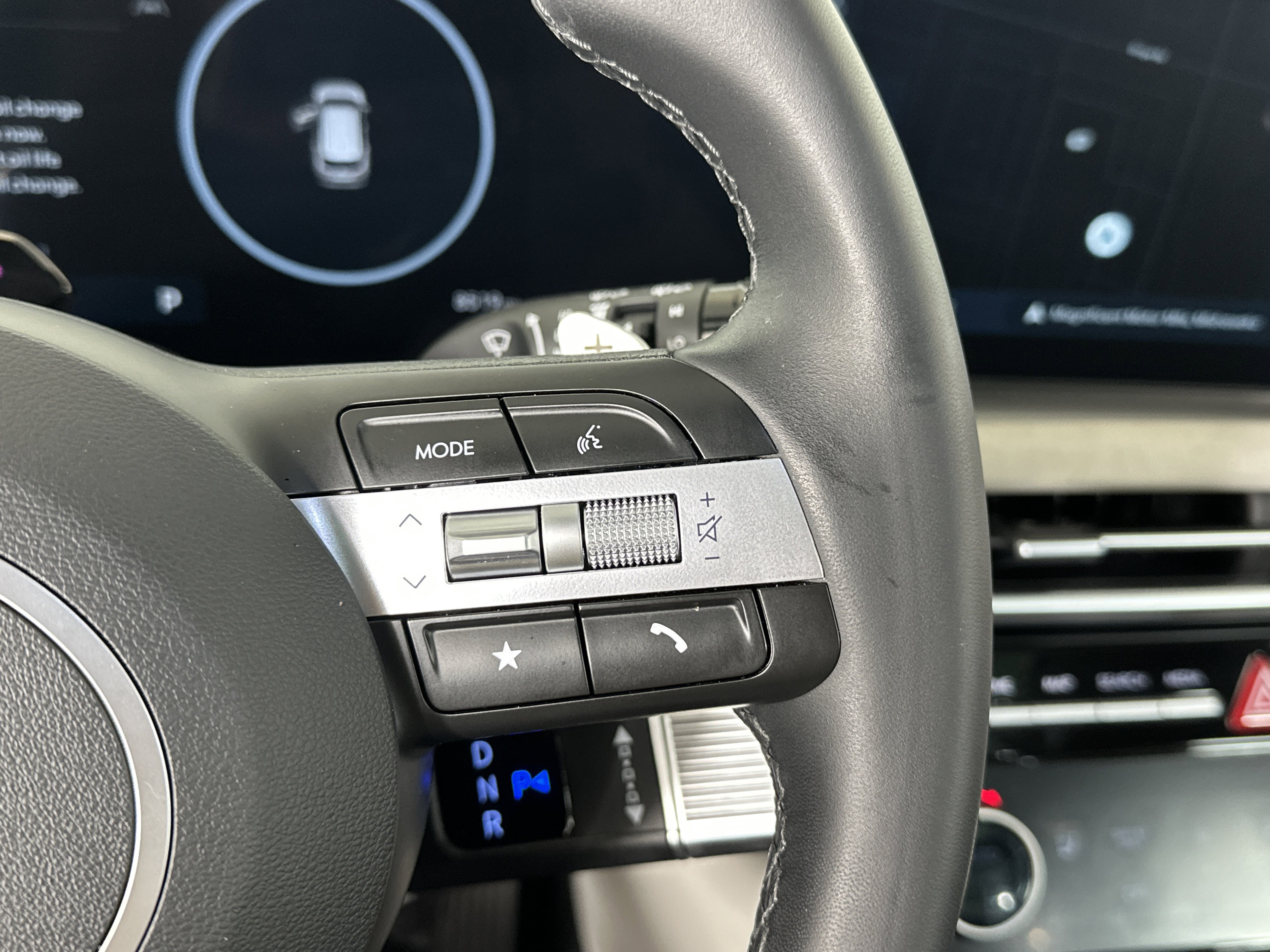 Certified 2025 Hyundai Tucson SEL image 30