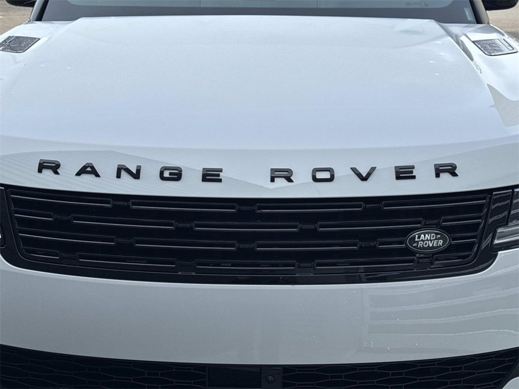 New 2026 Land Rover Range Rover Sport SE image 11