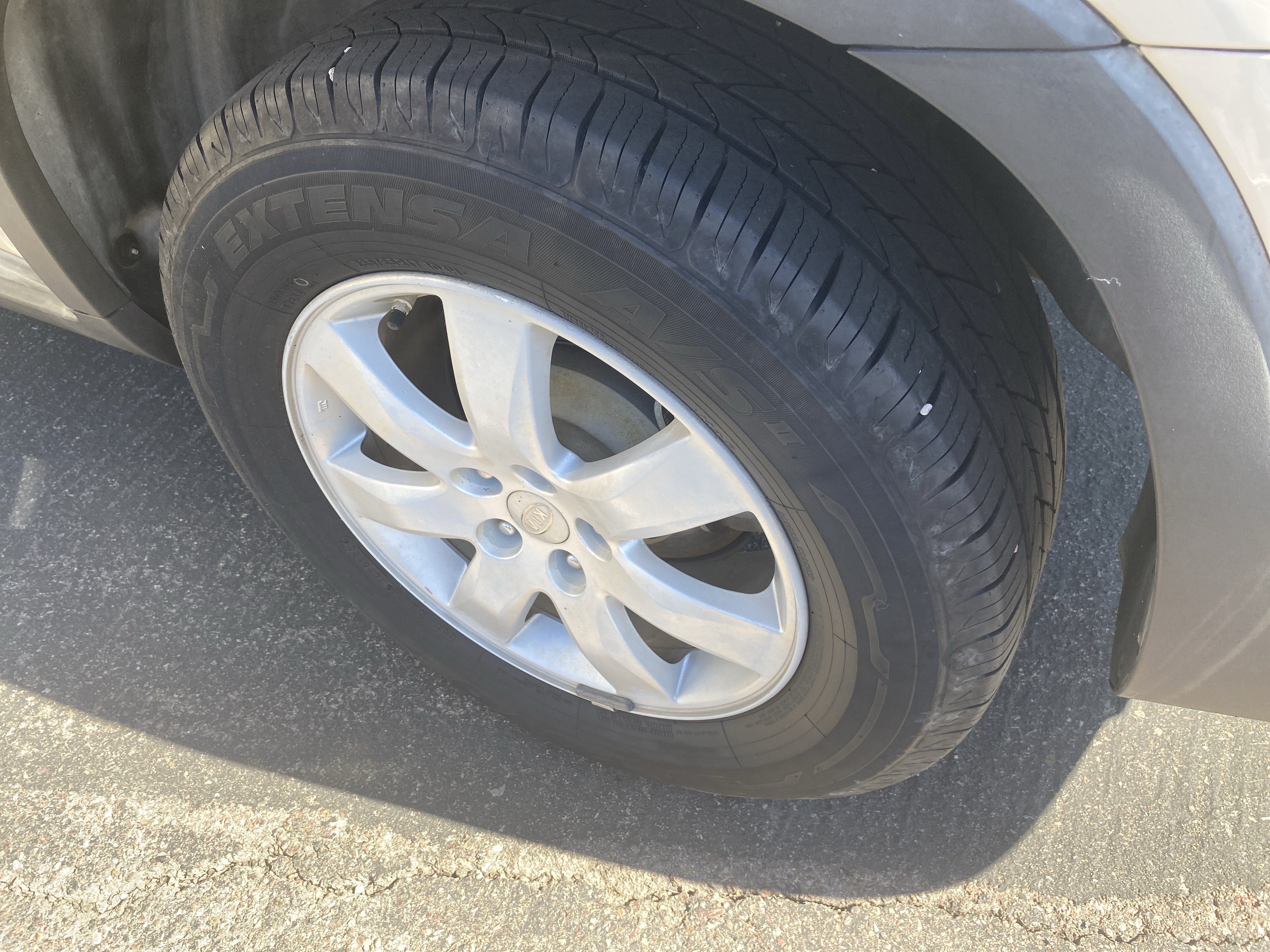 Used 2011 Kia Sorento 2WD image 19