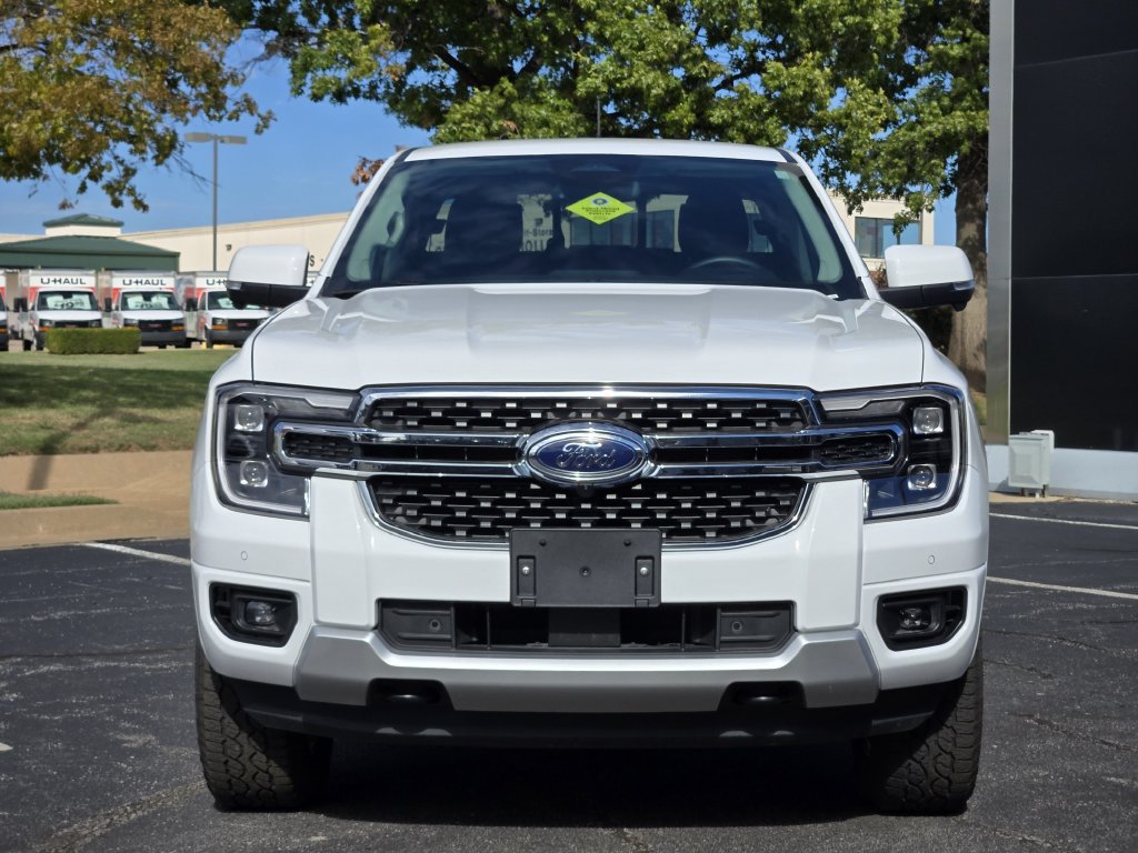 Used 2025 Ford Ranger Lariat w/ Chrome Accent Package AWD/4WD image 2