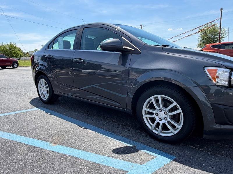 Used 2012 Chevrolet Sonic LT FWD image 31
