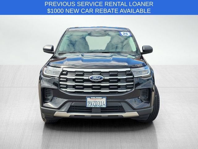 Used 2026 Ford Explorer Active RWD image 2