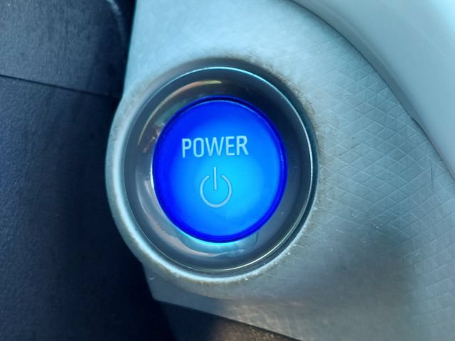 Used 2017 Chevrolet Bolt Premier w/ Infotainment Package FWD image 22