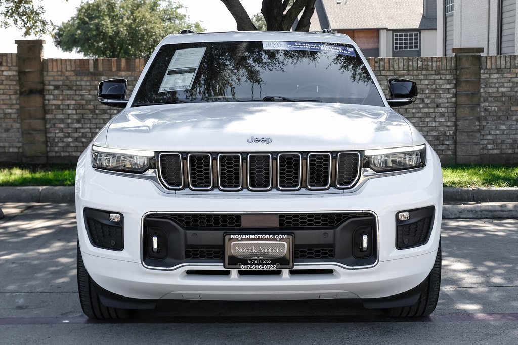 Used 2022 Jeep Grand Cherokee L Overland w/ MOPAR Finishing Package image 10