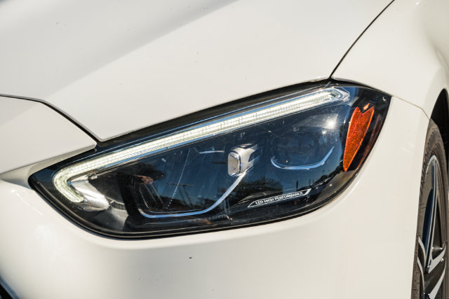 Certified 2023 Mercedes-Benz C 300 4MATIC Sedan image 9