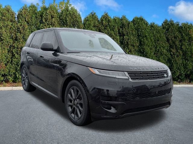 Used 2024 Land Rover Range Rover Sport SE image 3