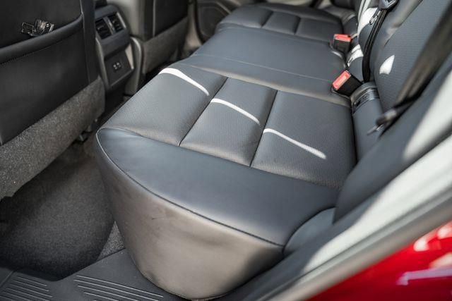 Used 2022 Nissan Rogue SV w/ SV Premium Package image 31