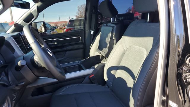 Certified 2025 RAM 1500 Big Horn image 24