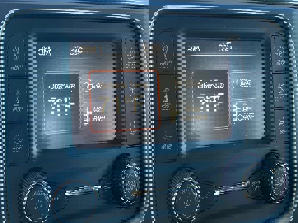 Used 2024 RAM 1500 Classic SLT image 21