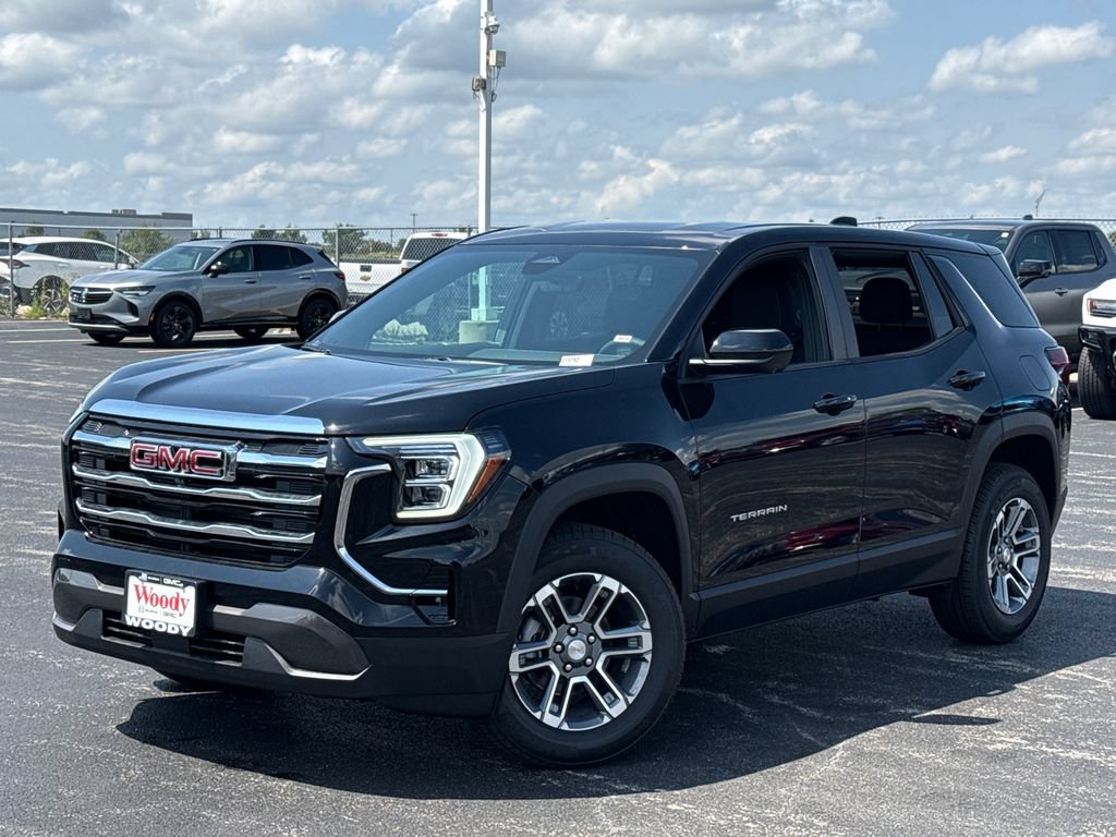 New 2027 GMC Terrain Elevation w/ Technology Package II AWD/4WD image 2