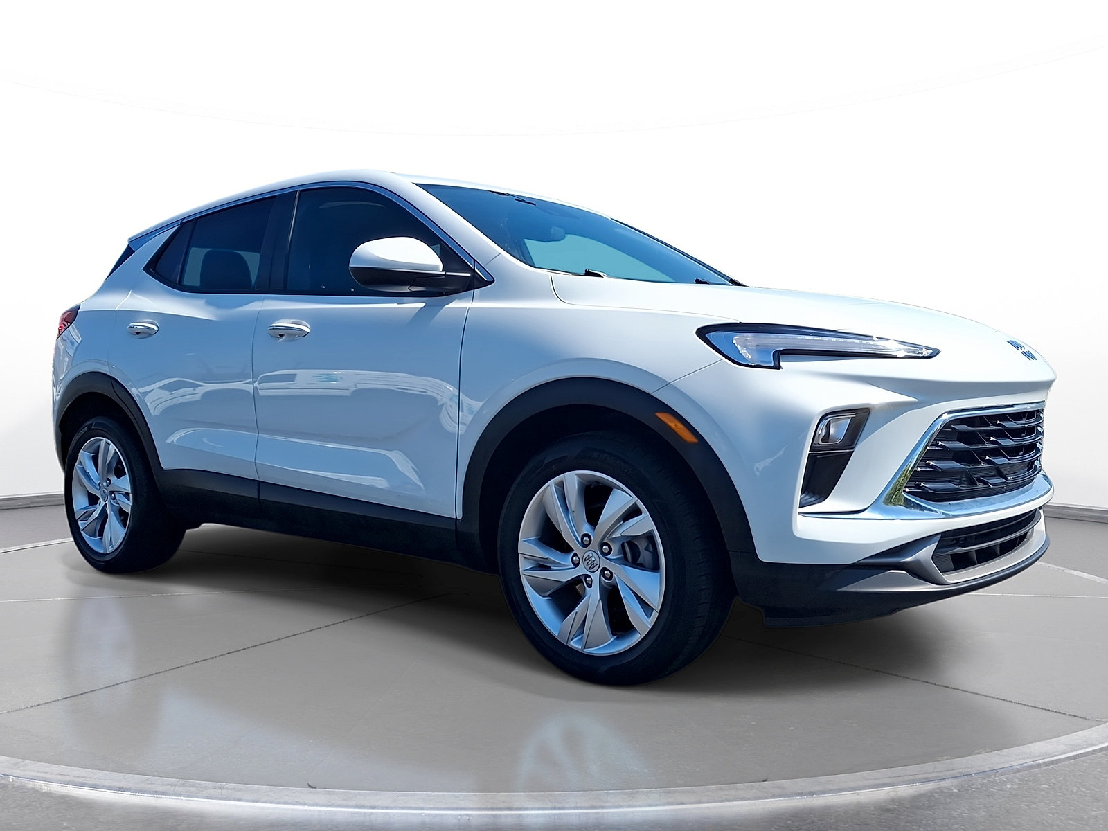Used 2024 Buick Encore GX Preferred FWD image 1