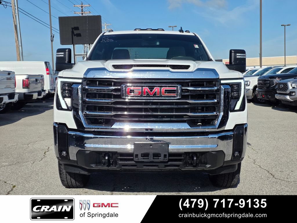 Used 2024 GMC Sierra 2500 SLE w/ SLE Value Package; AWD/4WD image 2
