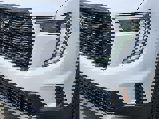 New 2026 GMC Acadia Elevation w/ Black Edition image 5