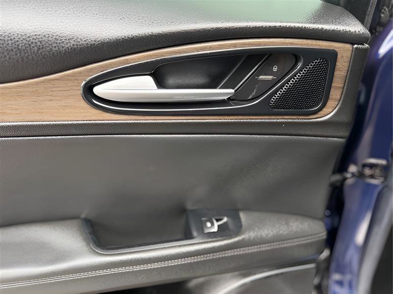 Used 2018 Alfa Romeo Stelvio Ti Sport image 23