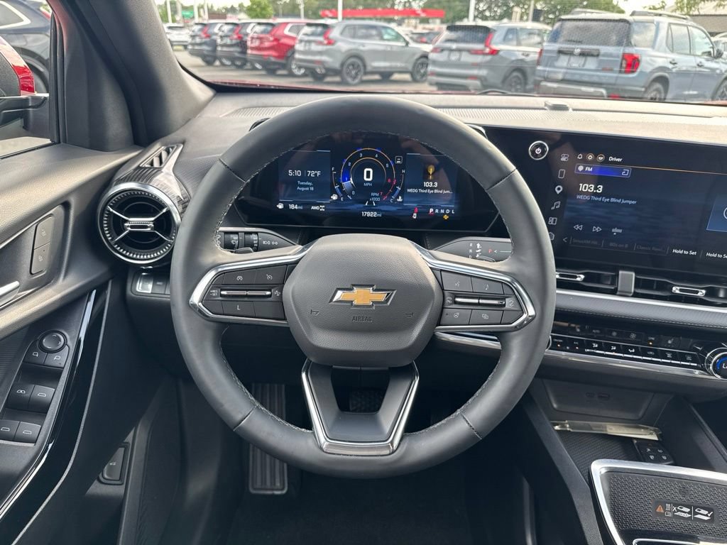 Used 2025 Chevrolet Equinox LT w/ Convenience Package II AWD/4WD image 22