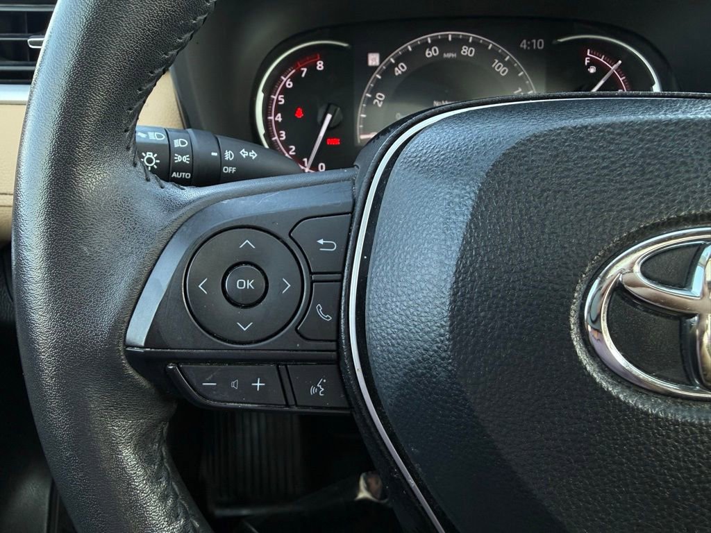 Used 2024 Toyota RAV4 XLE Premium image 25