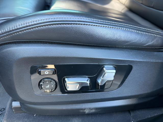 Used 2022 BMW X7 xDrive40i w/ Premium Package image 12