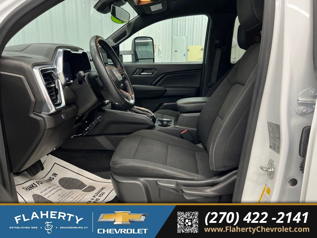 Used 2024 GMC Canyon Elevation AWD/4WD image 8