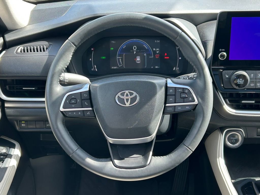 Used 2024 Toyota Grand Highlander XLE image 44