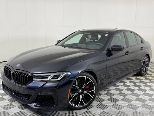 Used 2021 BMW M550i xDrive w/ Dynamic Handling Package AWD/4WD image 2