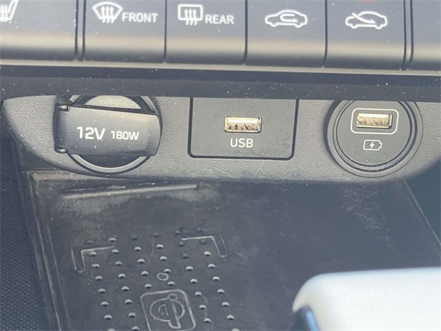 Used 2021 Hyundai Elantra Limited w/ Cargo Package image 23