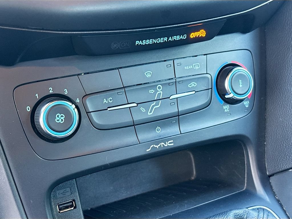 Used 2017 Ford Focus ST FWD image 15
