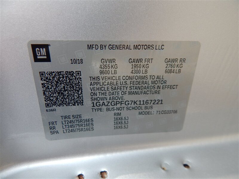 Used 2019 Chevrolet Express 3500 LT w/ LT Preferred Equipment Group RWD image 25