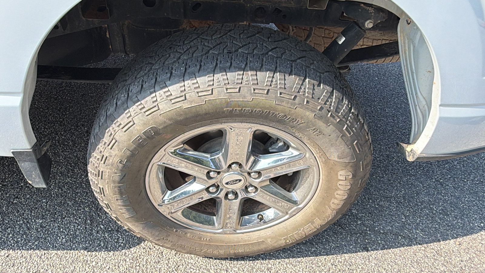 Used 2025 Ford F150 XLT w/ Equipment Group 301A Standard AWD/4WD image 12