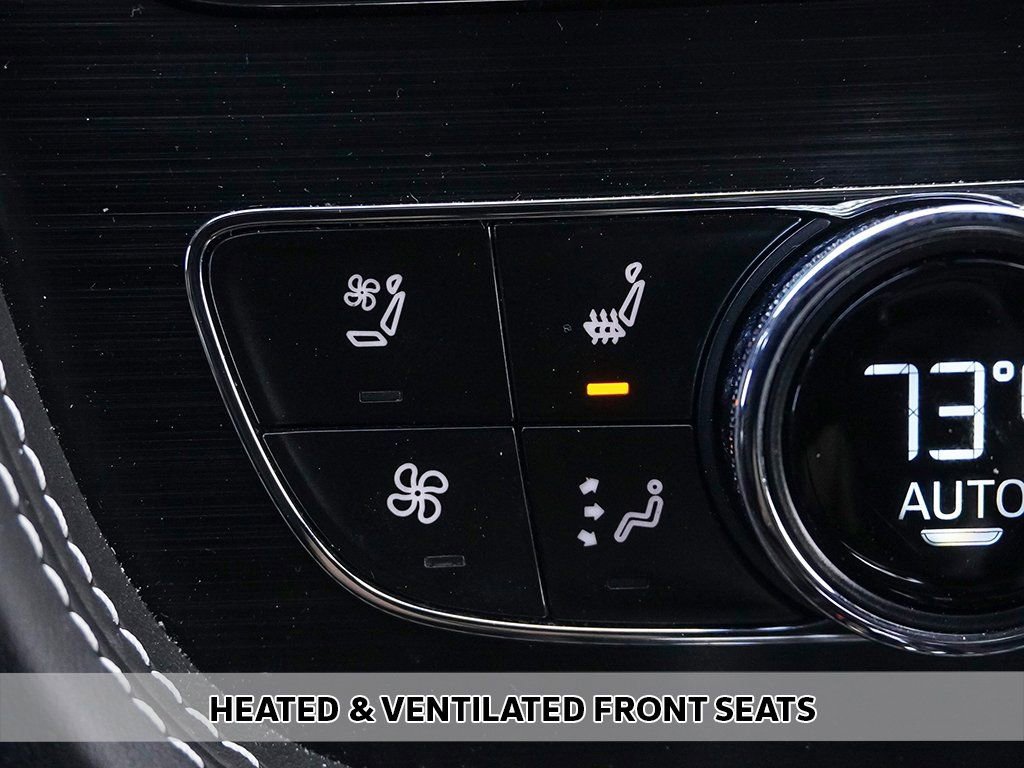 Used 2019 Bentley Bentayga image 12