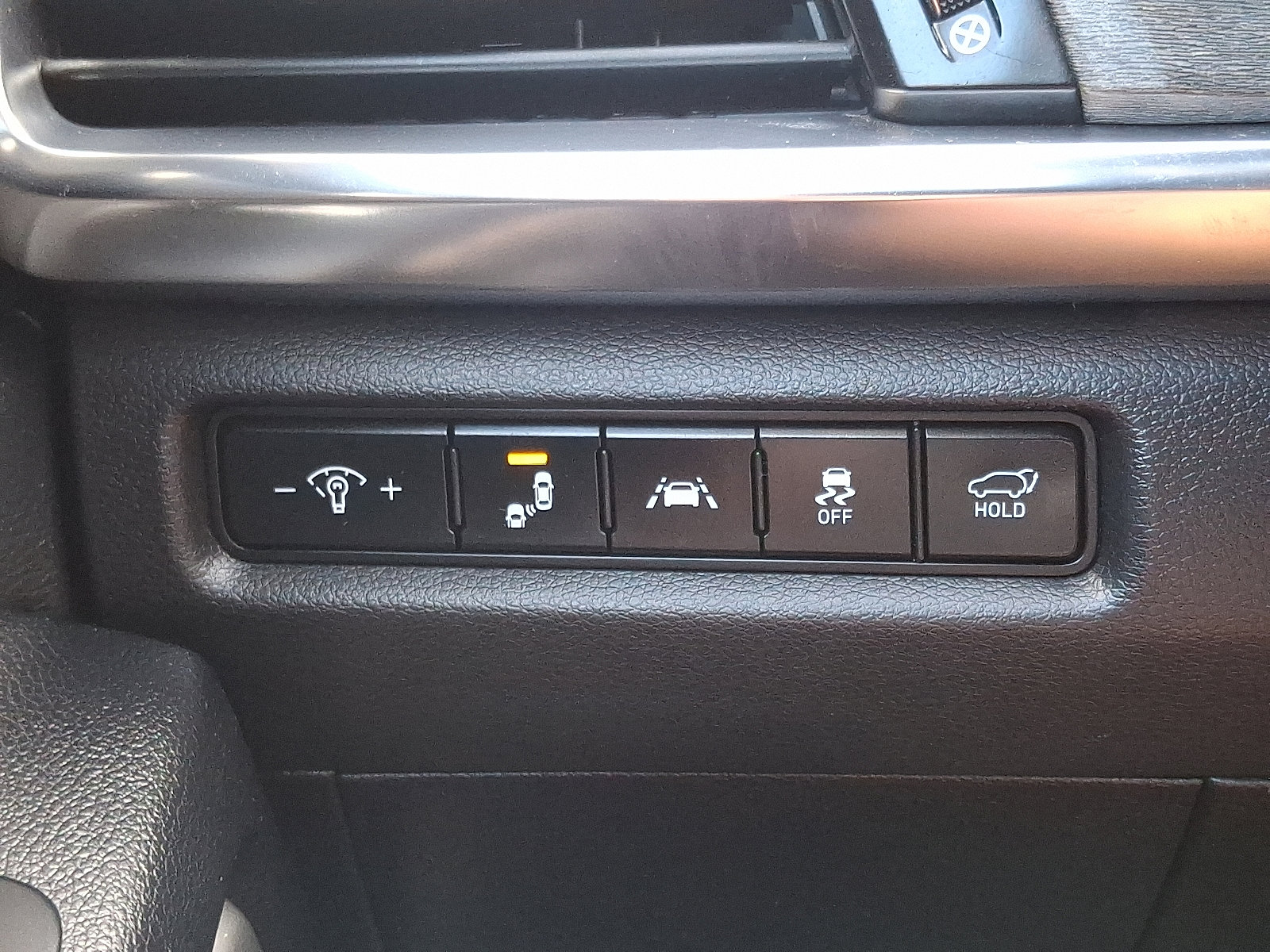 Certified 2022 Kia Telluride EX w/ EX Premium Package image 25