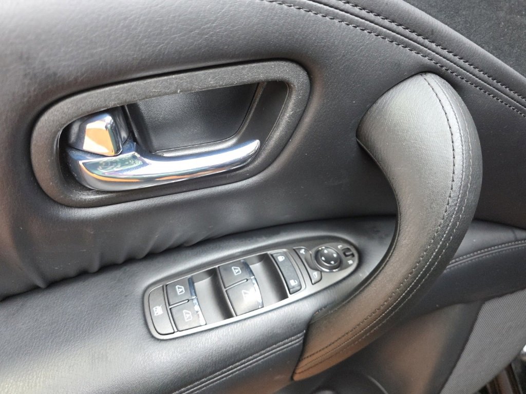 Used 2024 Nissan Armada SV image 23