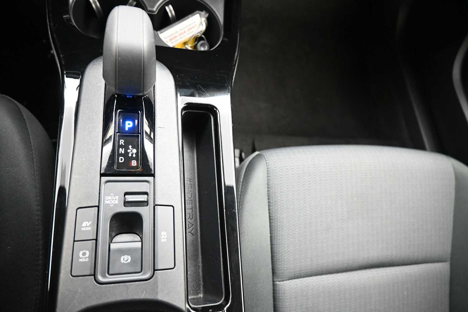 Certified 2025 Toyota Prius LE FWD image 17